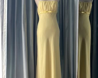 Vintage Baby Yellow Slip Dress – Ruched Bust Long Gown, 90s Spaghetti Strap Dress, Coquette Maxi Dress, bridesmaids dress Mogan&Co. Size 5/6
