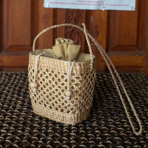 Cute wicker shoulder bag for women - Dainty woven side bag handmade from Thailand - boho chic women bag - wicker shoulder bag, natural purse