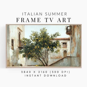 以下が含まれることがあります： 「Italian Summer Frame TV Art」と題された、額装されたデジタルアートプリント。 太陽の光が降り注ぐイタリアの街並みを、レモンの木を中心に描いた作品です。 建物は落ち着いた色合いで描かれ、バルコニーやアーチ型のドアがあります。