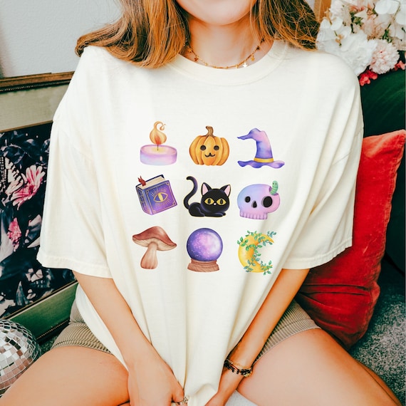 Oversized Halloween Cat Graphic Tee: Watercolor Witch Hat & Mushroom Shirt