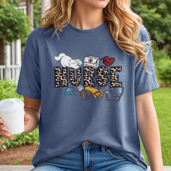 Leopard Print Nurse T-Shirt: Cat Lover RN Comfort Colors Tee