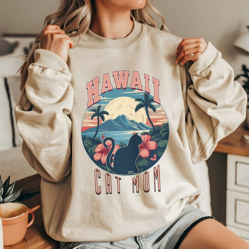 Hawaii Cat Mom sweatshirt, States crewneck, moving away present for-her, cat mama gift, collegiate style sweater-shirt Sand