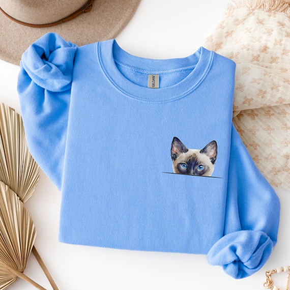 Siamese Cat Sweatshirt: Watercolor Pocket Design, Cozy Unisex Crewneck