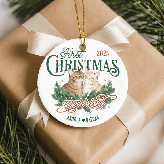 Personalized Cat Couple Christmas Ornament: Newlywed Keepsake Gift