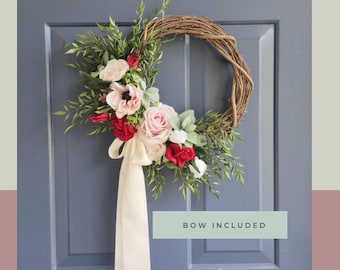 Corona de rosas rosadas con lazo para la puerta principal, adorno floral de mimbre para la pared con lazo sencillo, decoración para el hogar, regalo para mamá, regalo floral para el nuevo hogar o boda.
