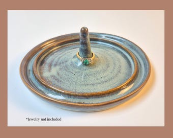 Gran plato de cerámica hecho a mano para anillos, joyero multiusos, regalo para ella o para él, bandeja de cerámica para amantes de las joyas, regalo para hermana o hermano.