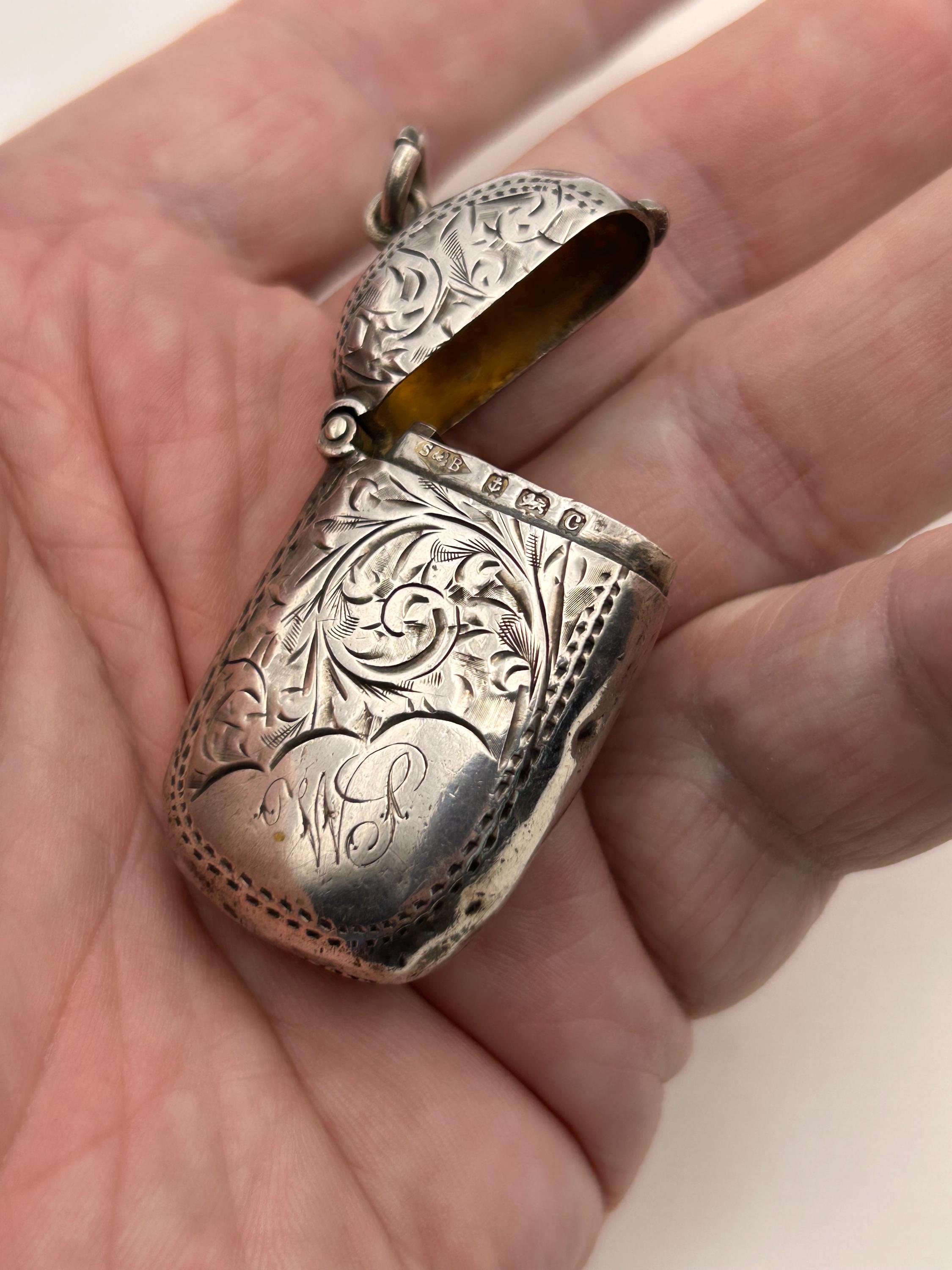 Vesta case - Etsy 日本