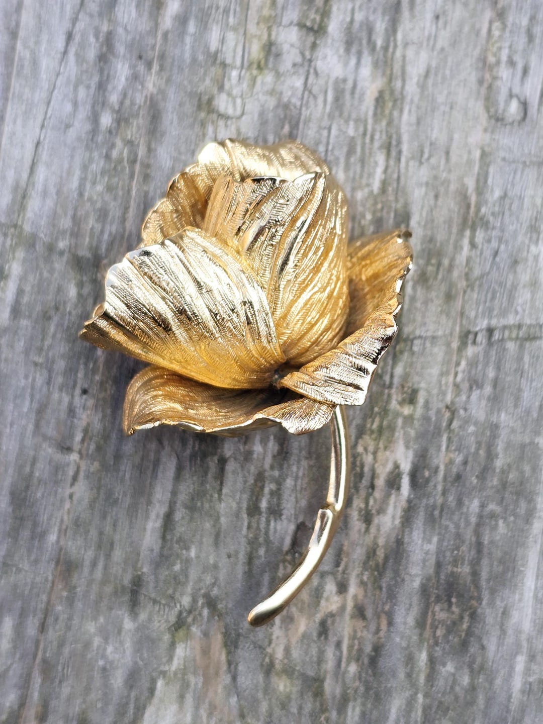 ヴィンテージ グロッセ フォー ディオール ゴールドメッキ フラワー