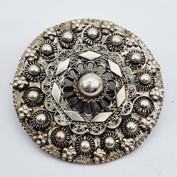 Large Vintage Dutch Button Silver Filigree Brooch