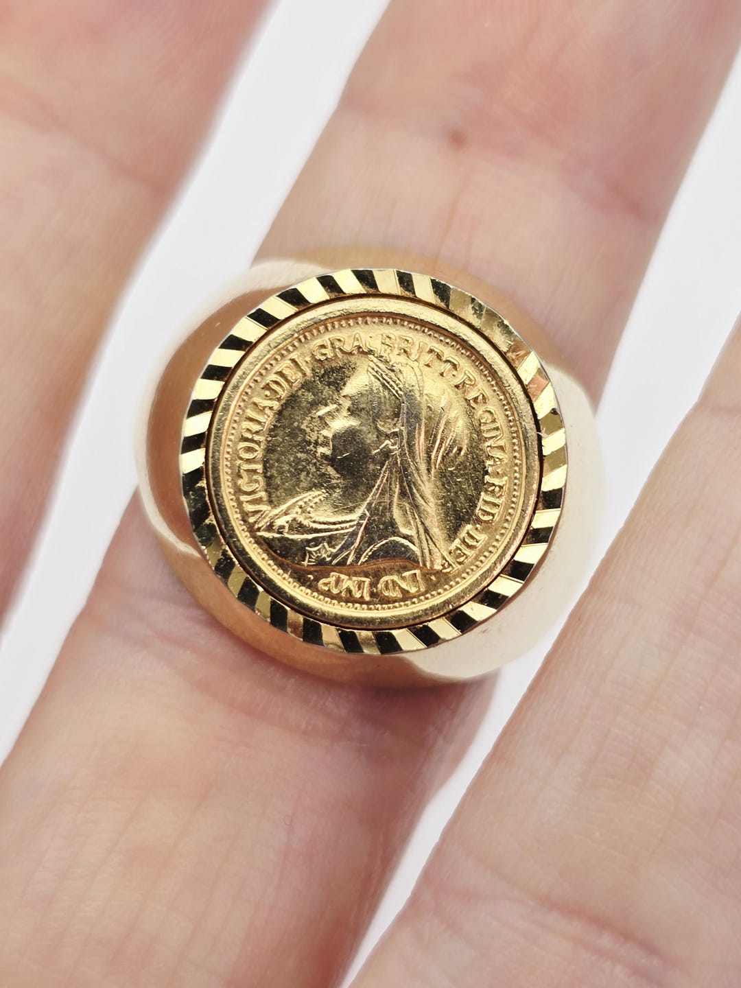 Vintage Gold Plated Mens Sovereign Ring Queen Victoria - Etsy