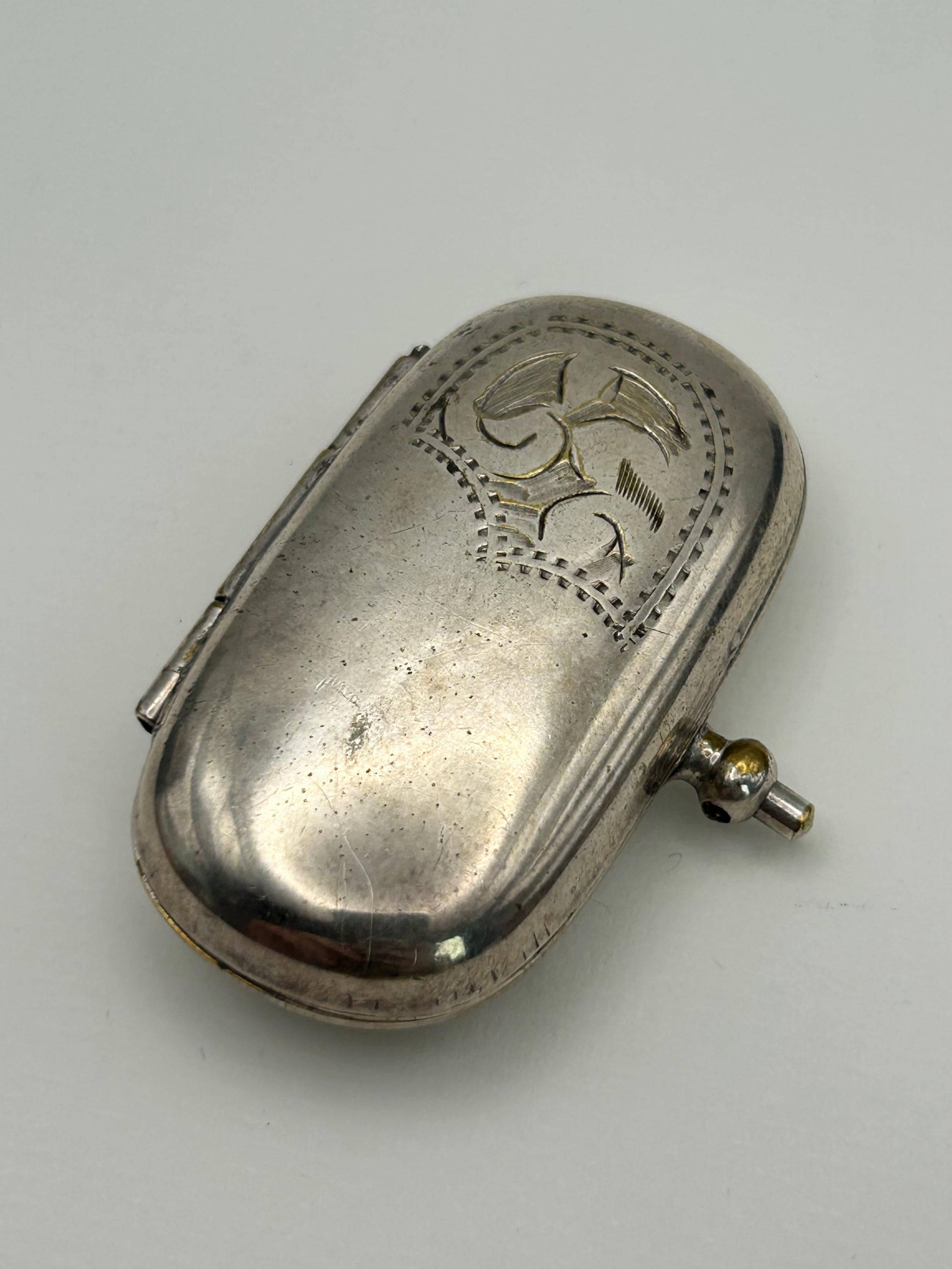 Sovereign Case - Etsy Canada