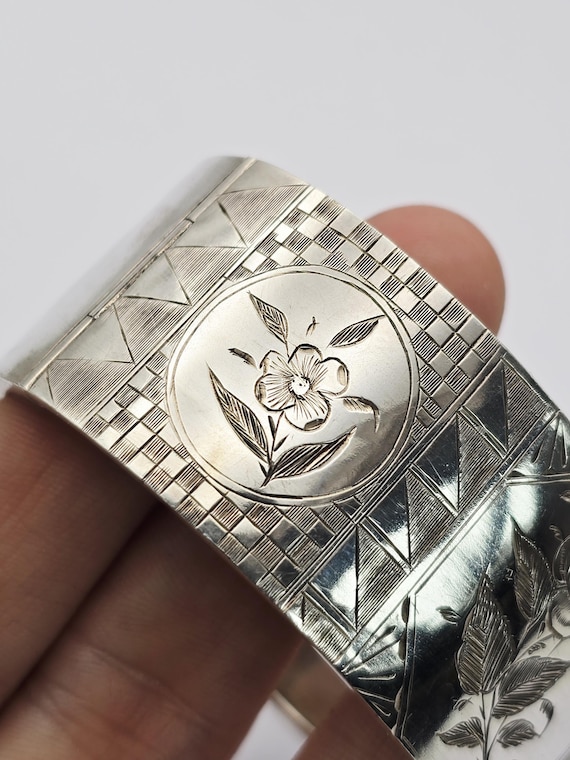 Antique Victorian Solid Silver Hinged Bracelet Ba… - image 10