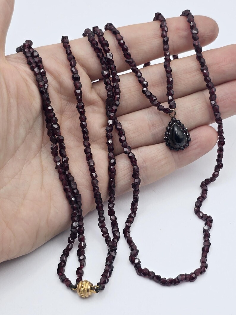 Antique Victorian Faceted Garnet Double Strand Necklace & Pendant with 18ct Yellow Gold Clasp