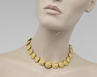 Collar vintage de cuentas texturizadas estilo melón acanalado chapado en oro