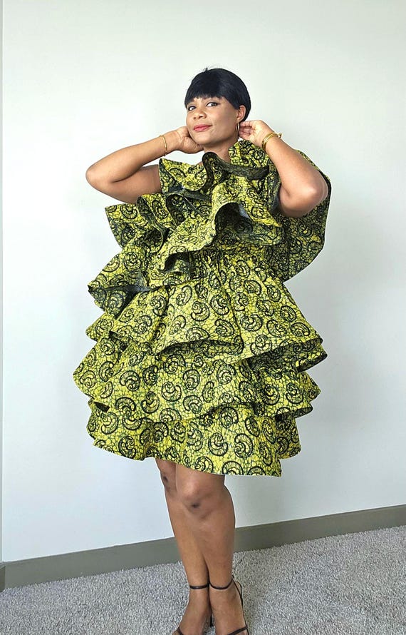green emerald velvet dress Sydneys Closet SC7386 Long Prom Dress Plus Size Strapless A-Line Floral Slit Puff Sleeves Train Pockets Formal Gown 14 / Green Floral