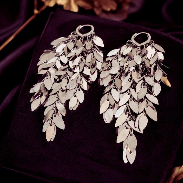 Boucles d'oreilles à franges en forme de feuille d'argent - Bijoux bohèmes pendants en cascade