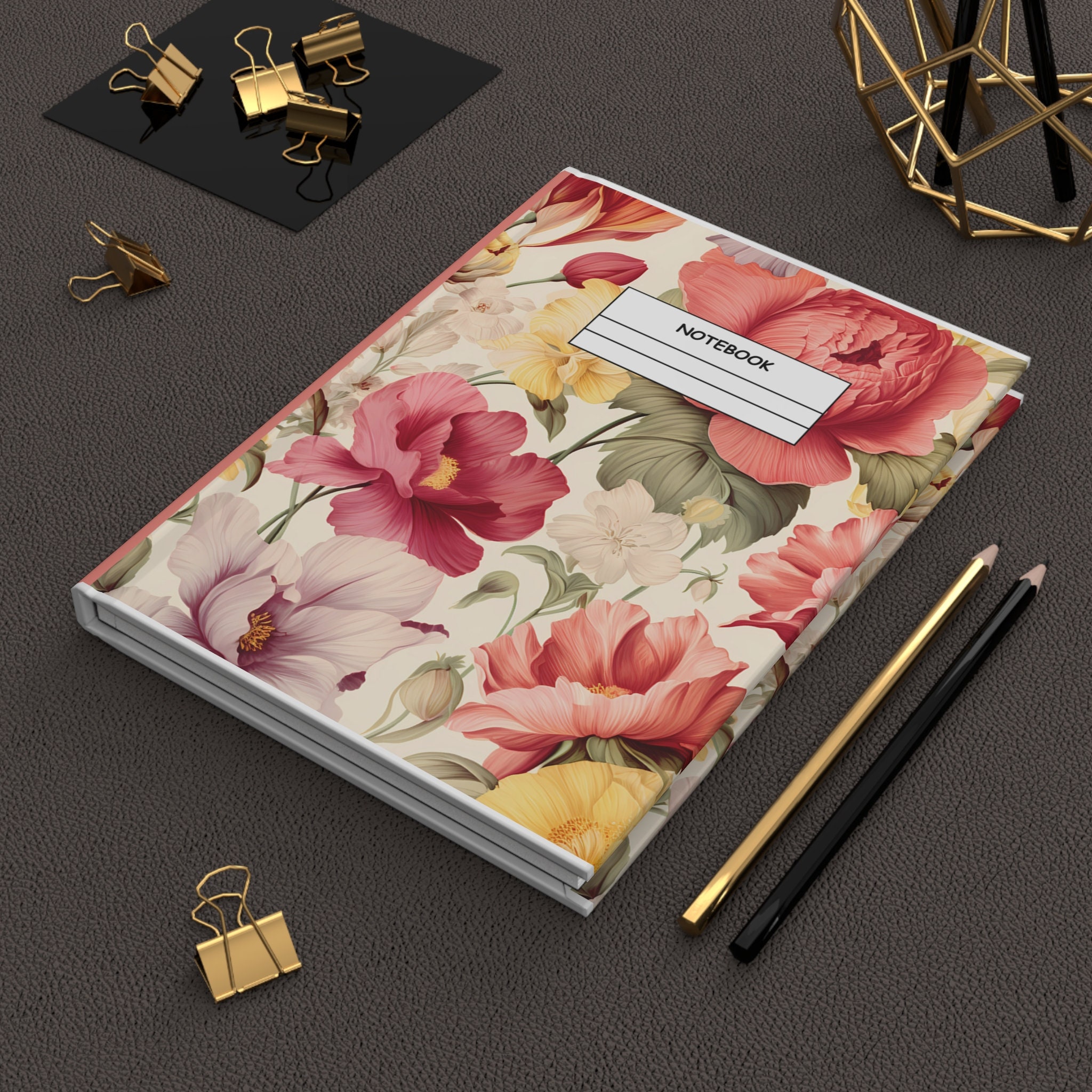Composition Notebook College Ruled: Light Pink Floral Coquette Aesthetic  Journal For Women