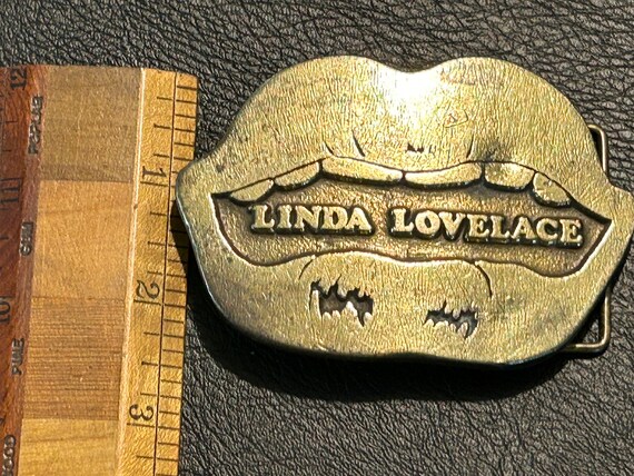 Linda Lovelace "Deep Throat" Belt Buckle, 1970s original, very rare buckle View 5