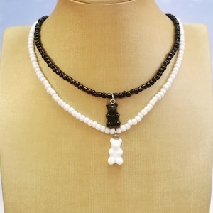 Black & White Beaded Necklace with Pendant – Y2K Seed Bead Choker, Trendy Monochrome Jewelry, Gift for Her