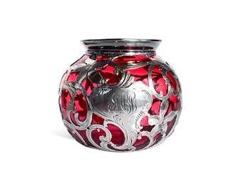 Antik Alvin Cranberry Glasvas: .999 Silveröverdrag, Art Nouveau - American Craftsmanship