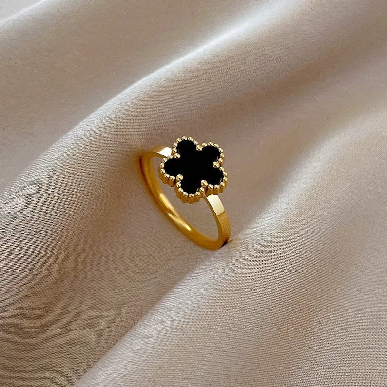 Luxus elegante wasserdichte Kupfer weiß schwarz Muschel Blumen ringe für Frauen Mode Charme Hochzeitsfeier Schmuck Geschenke Bild 6