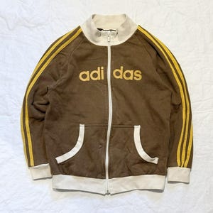 Vintage Adidas Zip Though Brun Träningsjacka med 3 Ränder och Logotyp Y2K