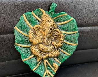 Metal Ganesha Wall Hanging: Hindu God Idol for Pooja, Meditation, Temple Decor