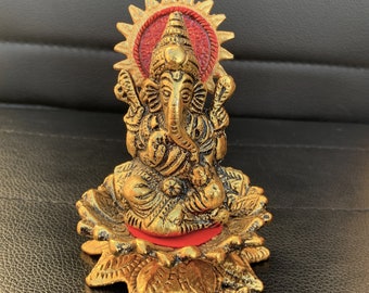 Metal Ganesha Idol: Hindu God Pooja Prayer, Temple Decoration (10x8 cm)
