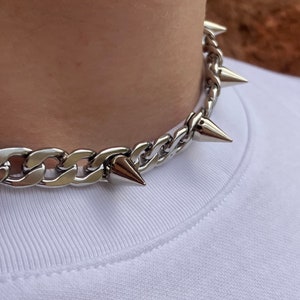 Zilveren Spike Choker - Kleine klinknagelketting - Spiked Choker ketting - Roestvrij staal - Goth Streetwear - Hip Hop Punk - Y2K - Alt - Emo Kraag