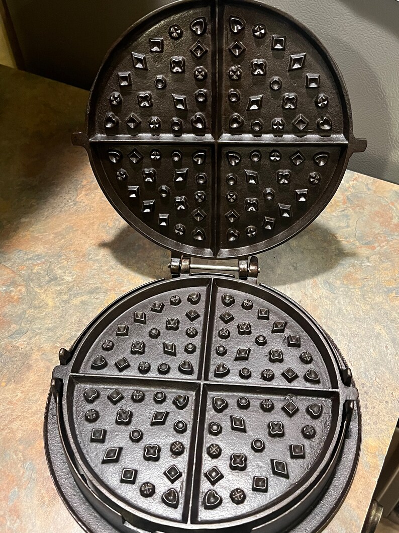 Vintage RARE Cast Iron Waffle Maker early 1900s Etsy