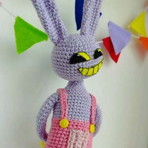 Patrón en español, de amigurumi JAX imagen 5