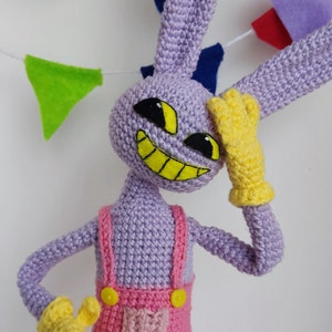 Patrón en español, de amigurumi JAX imagen 3