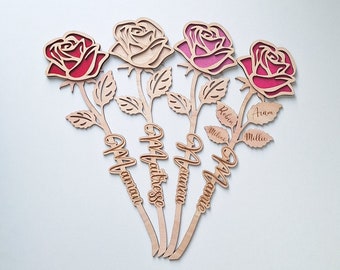 Rose en bois personnalisée / cadeau mamie / maman / nounou / maitresse /