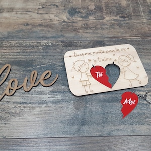 Duo de porte-clés cœur à personnaliser dans une carte cadeau / Cadeau St Valentin / Amoureux