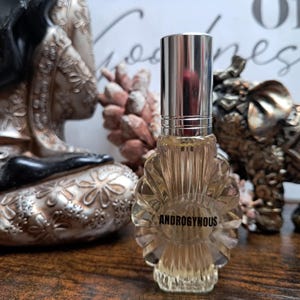 Androgynous Fragrance Oil | Unisex Perfume | Handmade Long-Lasting Body Oil Scent