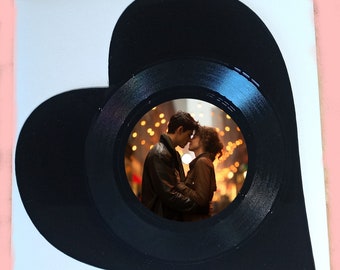 Disque vinyle personnalisé forme coeur avec les musiques de votre choix