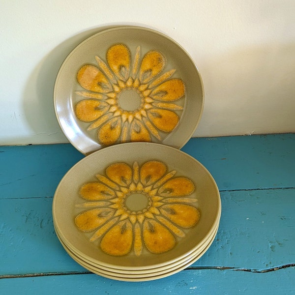 Groovy Geometric Vintage Dinner Plates by Johnson Bros Stonecrest, Set of 5