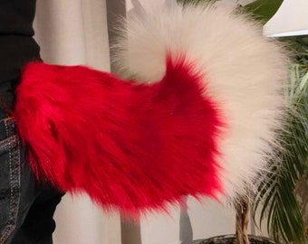 Fursuit moving tail