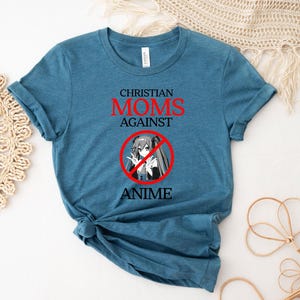 Camiseta de Madres Cristianas Contra el Anime, Camiseta de Anime, Camiseta de Mamá Cristiana, Camiseta Divertida de Anime, Camiseta Divertida con Meme, Regalo para Jugadores imagen 7