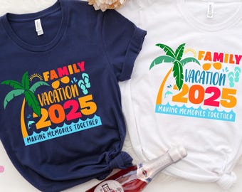 Family Vacation 2025 T-Shirt: Custom Tropical Palm Tree Matching Tee
