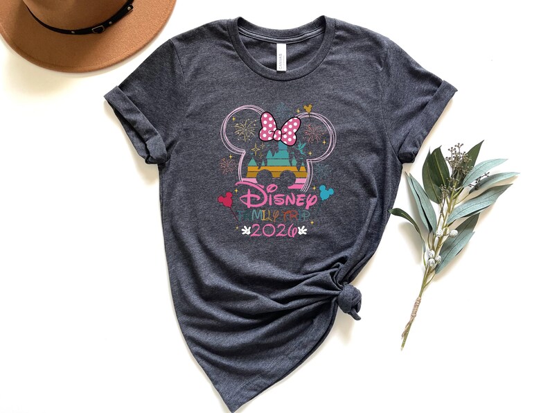Disney Family Trip 2026 Shirt,Custom Disney Family Trip Tee,Disney Family Matching Trip Shirts,Disneyland Trip Tee,Disney Family Trip Custom 画像 3