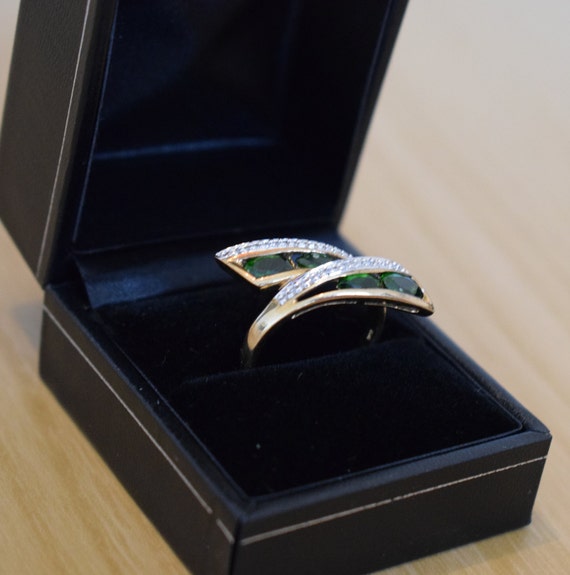9ct Yellow Gold, Green Diopside and Diamond Ring - image 3