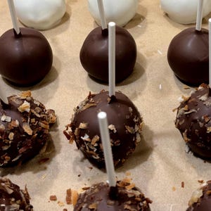 1 dozen homemade delicious chocolate cake pop |custom treats|special occasion| birthday gift|
