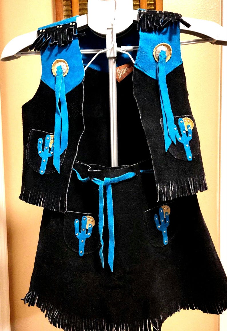 Vintage 1970s Girls Western Cowhide Vest & Skirt Set | Turquoise Cactus Fringe Outfit | Kids Cowgirl Rodeo Wear image 3
