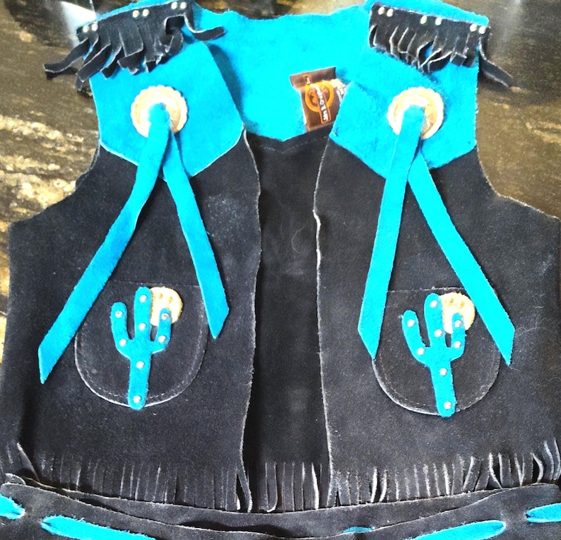 Vintage 1970s Girls Western Cowhide Vest & Skirt Set | Turquoise Cactus Fringe Outfit | Kids Cowgirl Rodeo Wear image 8