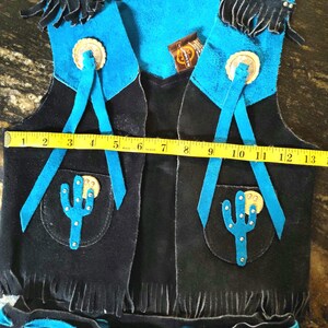 Vintage 1970s Girls Western Cowhide Vest & Skirt Set | Turquoise Cactus Fringe Outfit | Kids Cowgirl Rodeo Wear image 7
