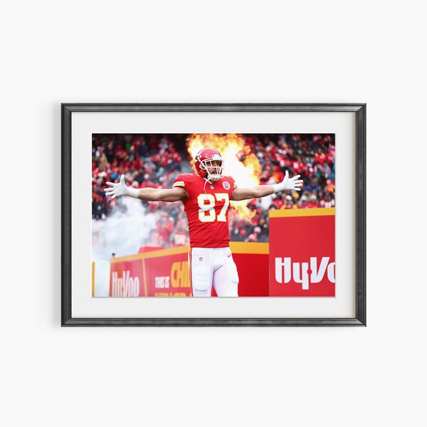 Travis Kelce Print, American Football Players, Kansas City Chiefs, Travis Kelce Poster, NFL Player Print, Museum Quality Sports Poster Print