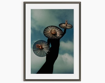 Poster photo Zendaya, photo d'art de magazine, Zendaya en vêtements futuristes avec nuages et ciel, impression photo mode, impression photo de qualité musée