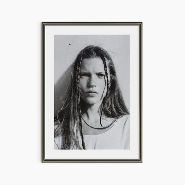 Young Kate Moss Photo, Close Up Face Details Poster, Retro Photo Print, Black White Wall Art, Vintage Fashion Poster, Black White Photo