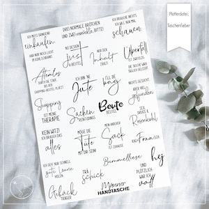 Könnte beinhalten: Ein Set mit 16 schwarz-weißen druckbaren Aufklebern mit verschiedenen Sprüchen und Designs. Die Aufkleber zeigen Sprüche wie "Shopping ist meine Therapie", "Ich bin gleich wieder da", "Gutes Zeug", "Meine andere Tasche ist zu Hause", und "Ich bin atemlos".
